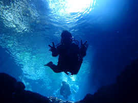 Okinawa Miyakojima Diving Mini Grotto